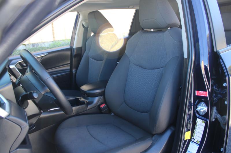 Toyota RAV4 Hybrid XLE AWD (Natl) 2022