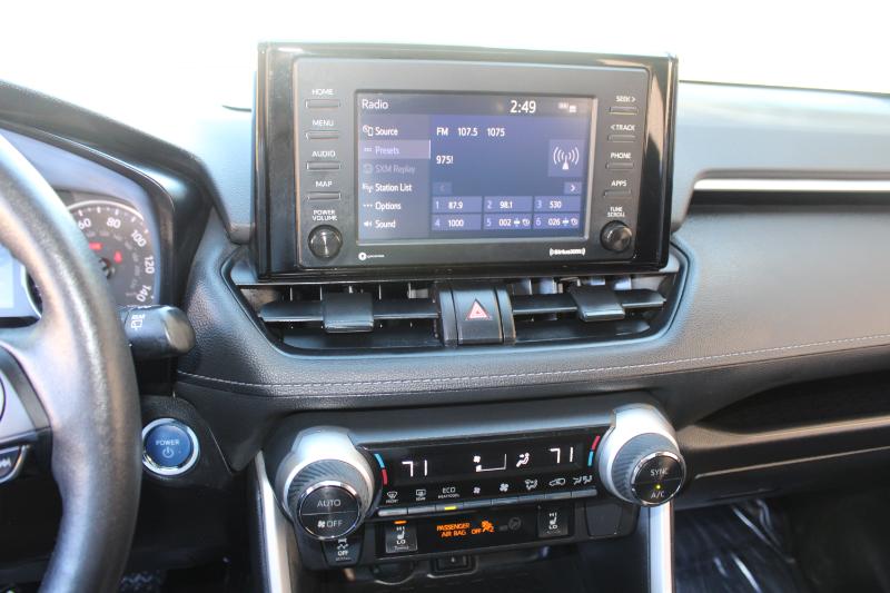 Toyota RAV4 Hybrid XLE AWD (Natl) 2022