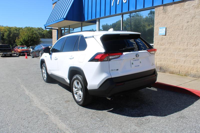 Toyota RAV4 Hybrid LE AWD (Natl) 2021