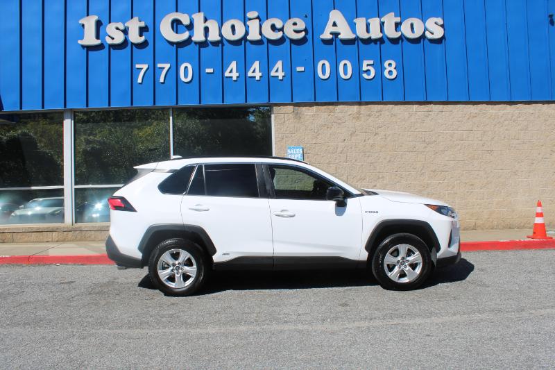Toyota RAV4 Hybrid LE AWD (Natl) 2021