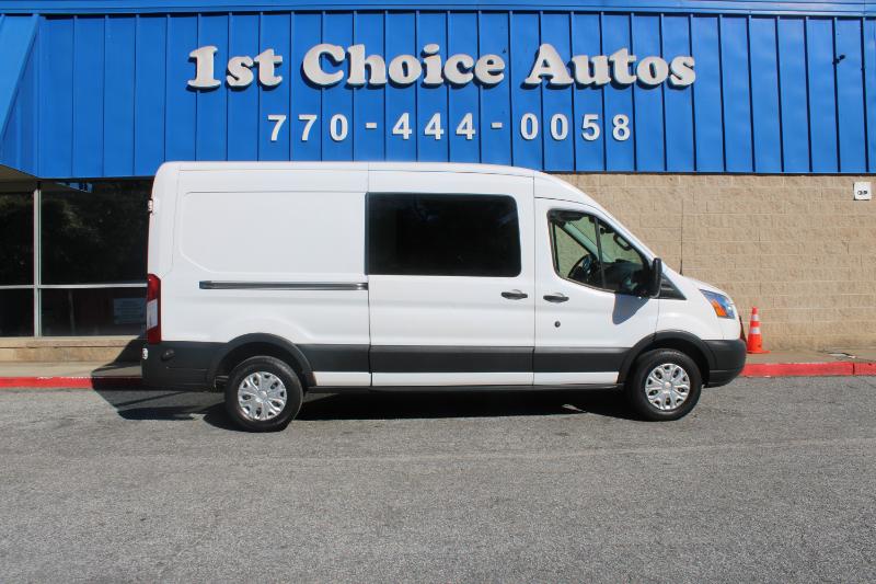 Ford Transit Cargo Van T-250 148" Med Rf 9000 GVWR Sliding RH Dr 2015