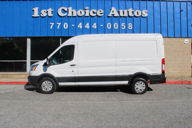 Ford Transit Cargo Van T-250 148" Med Rf 9000 GVWR Sliding RH Dr 2015