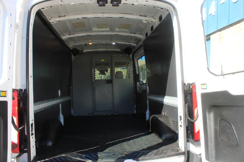 Ford Transit Cargo Van T-250 148" Med Rf 9000 GVWR Sliding RH Dr 2015