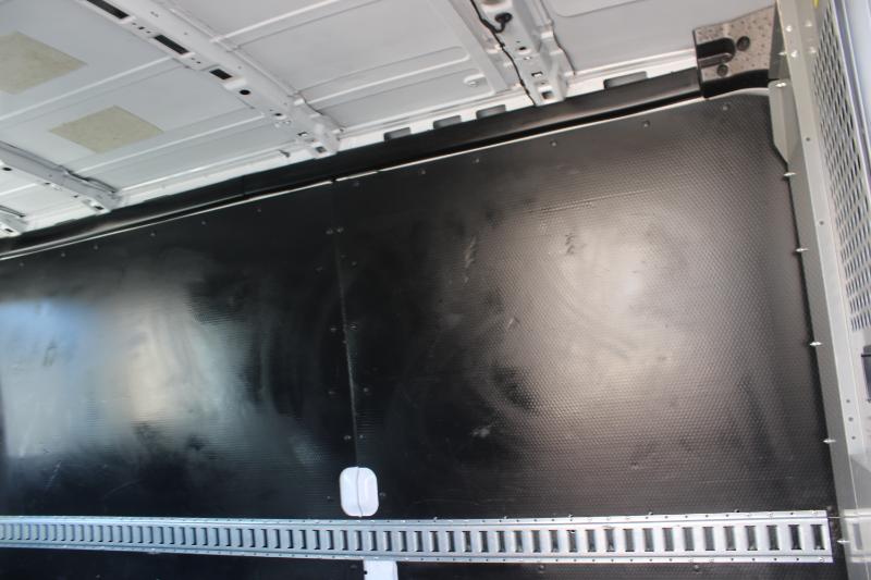 Ford Transit Cargo Van T-250 148" Med Rf 9000 GVWR Sliding RH Dr 2015
