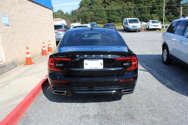 Volvo S60 B5 AWD Black Edition Momentum 2022