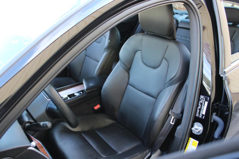Volvo S60 B5 AWD Black Edition Momentum 2022
