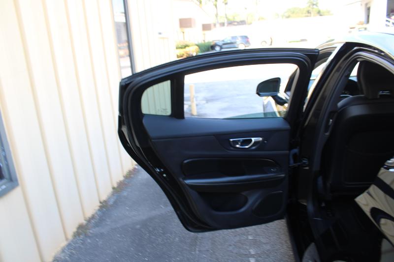 Volvo S60 B5 AWD Black Edition Momentum 2022