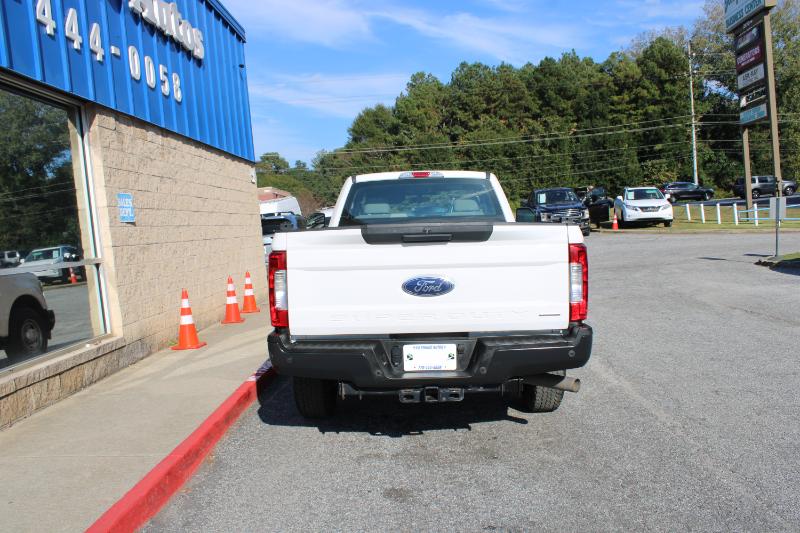 Ford Super Duty F-250 SRW XLT 2WD Reg Cab 8' Box 2019
