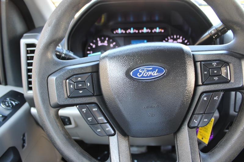 Ford Super Duty F-250 SRW XLT 2WD Reg Cab 8' Box 2019