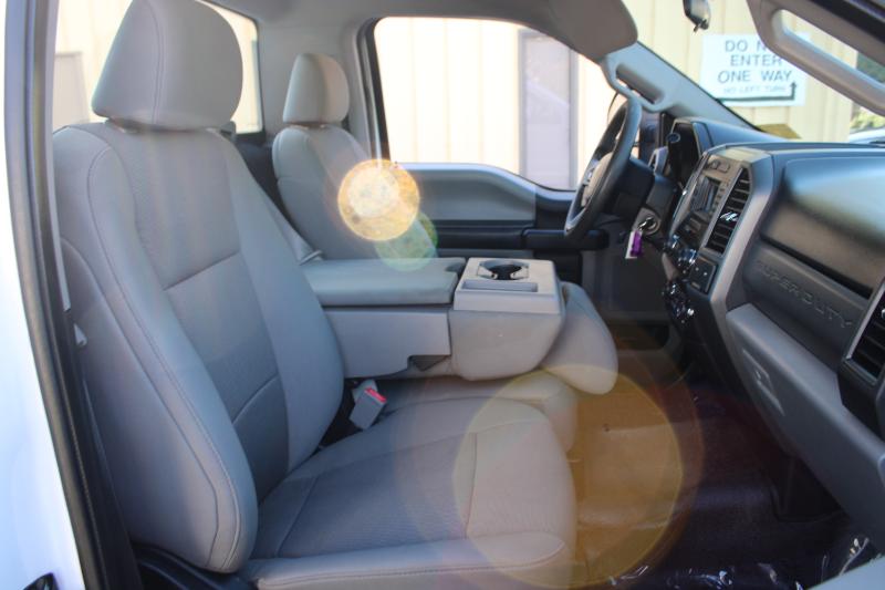 Ford Super Duty F-250 SRW XLT 2WD Reg Cab 8' Box 2019