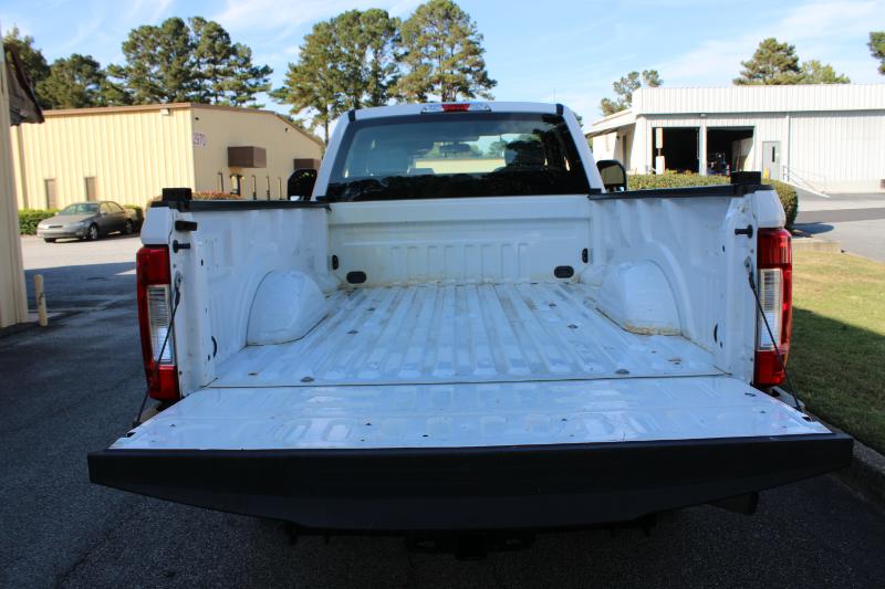 Ford Super Duty F-250 SRW XLT 2WD Reg Cab 8' Box 2019