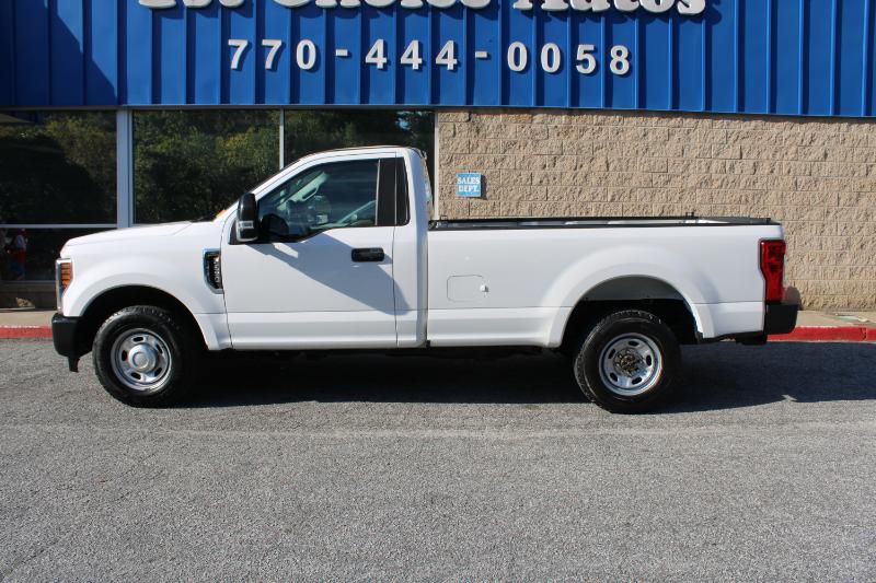 Ford Super Duty F-250 SRW XLT 2WD Reg Cab 8' Box 2019