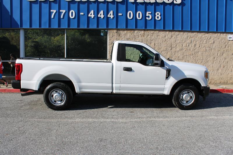 Ford Super Duty F-250 SRW XLT 2WD Reg Cab 8' Box 2019
