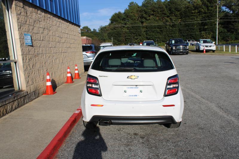 Chevrolet Sonic 5dr HB LT w/1FL 2020