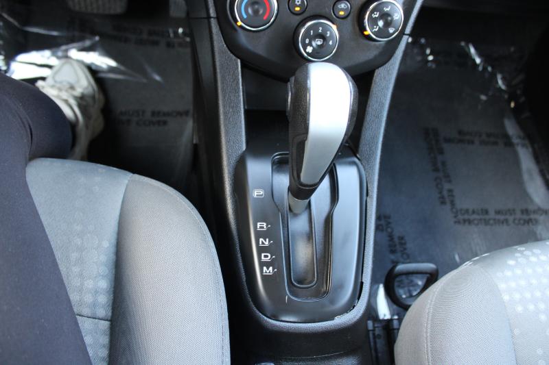 Chevrolet Sonic 5dr HB LT w/1FL 2020