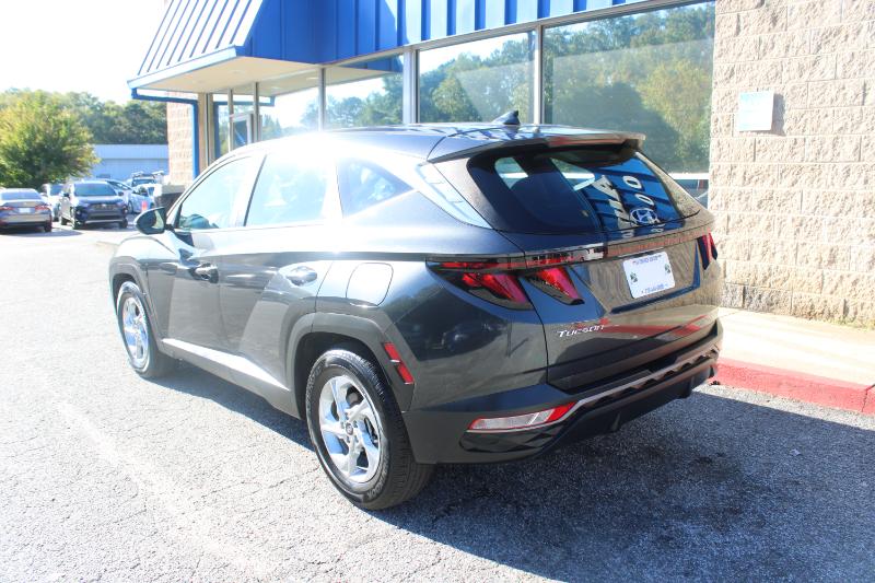 2022 Hyundai Tucson SE photo 4