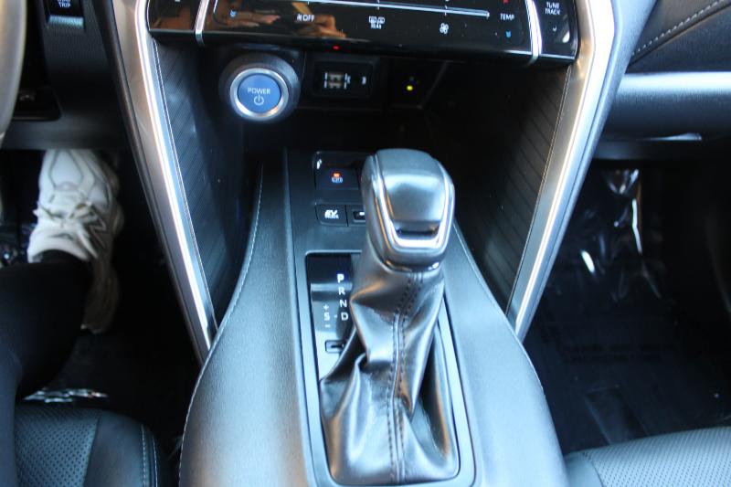 Toyota Venza Limited AWD (Natl) 2021