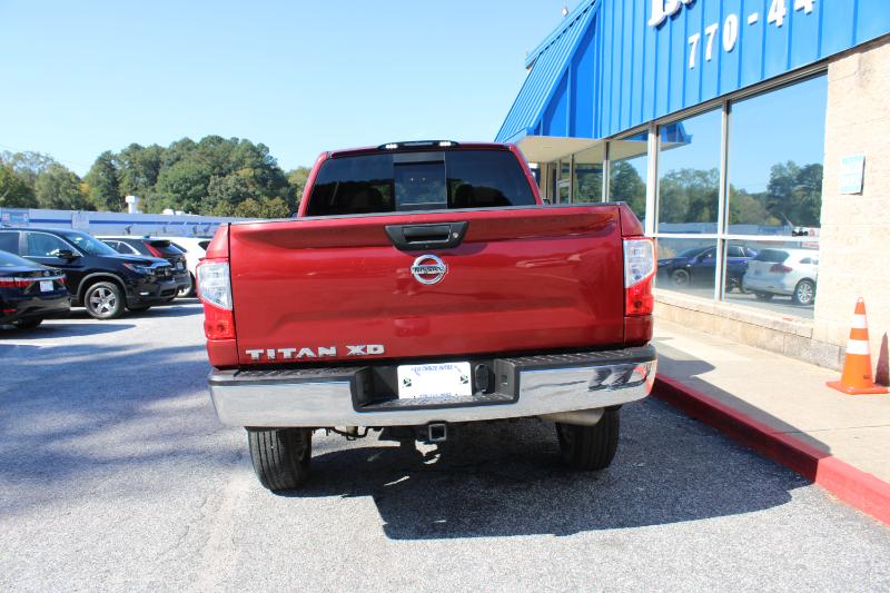Nissan Titan XD 4x4 Diesel Crew Cab SV 2017