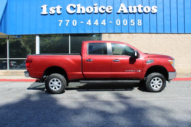 Nissan Titan XD 4x4 Diesel Crew Cab SV 2017