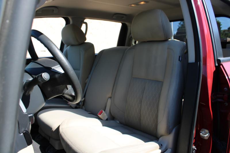 Nissan Titan XD 4x4 Diesel Crew Cab SV 2017