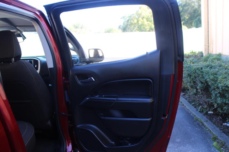 GMC Canyon 2WD Crew Cab 128.3" SLE 2017