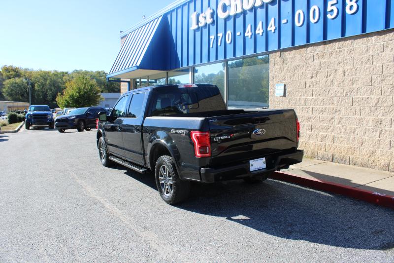 Ford F-150 4WD SuperCrew 145" Lariat 2015