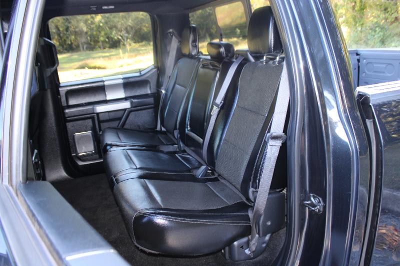 Ford F-150 4WD SuperCrew 145" Lariat 2015