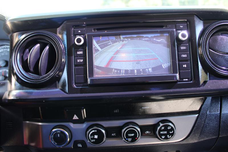 Toyota Tacoma 4WD Access Cab I4 AT SR5 (Natl) 2016