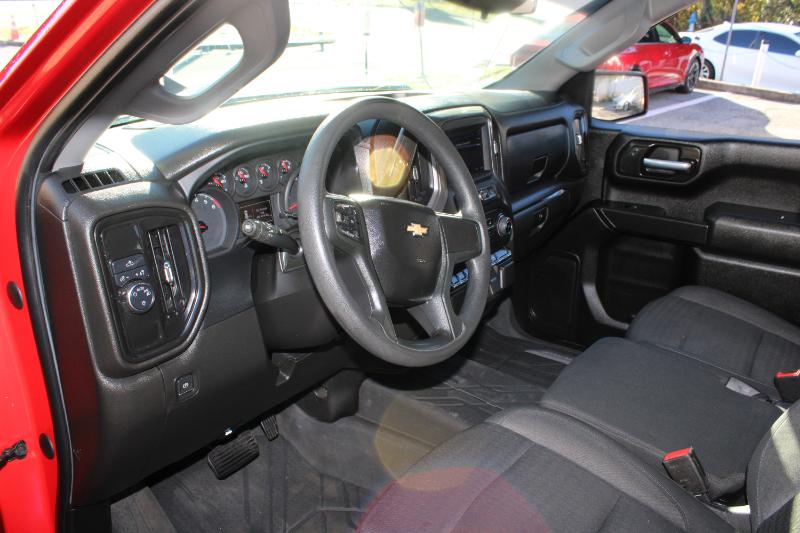 Chevrolet Silverado 1500 2WD Crew Cab 147" Custom 2022