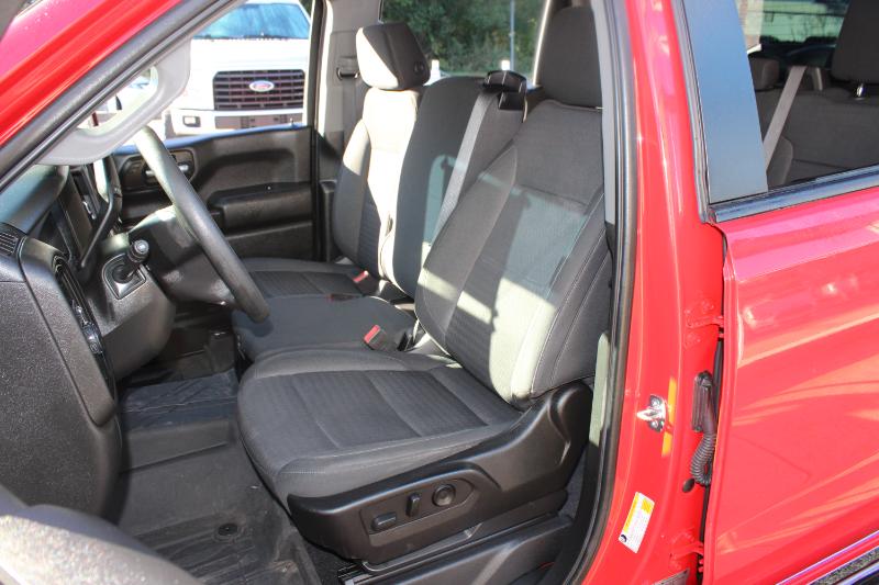 Chevrolet Silverado 1500 2WD Crew Cab 147" Custom 2022