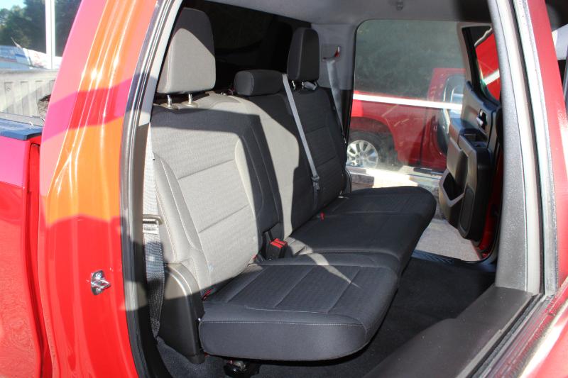 Chevrolet Silverado 1500 2WD Crew Cab 147" Custom 2022