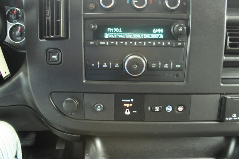 Chevrolet Express Cargo Van RWD 2500 135" 2019
