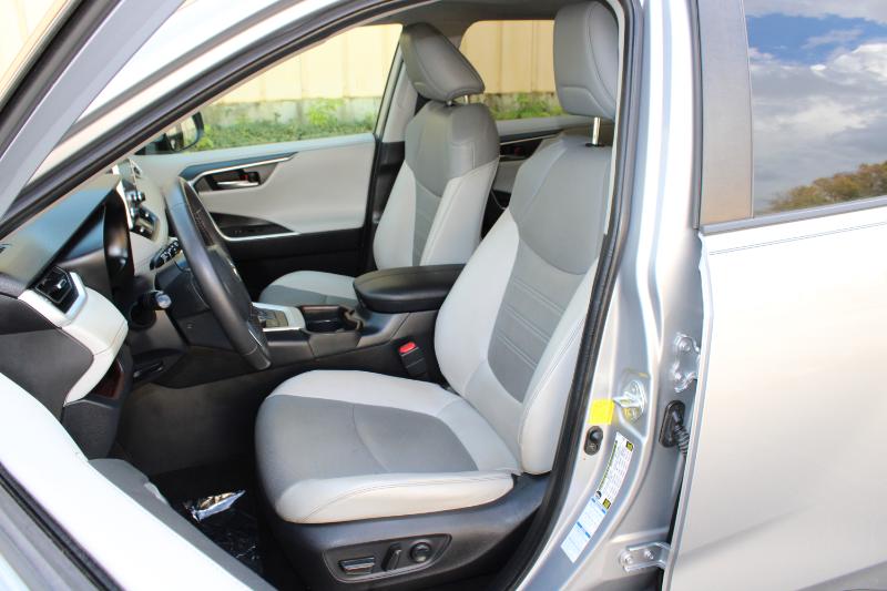 Toyota RAV4 Hybrid Limited AWD (Natl) 2020