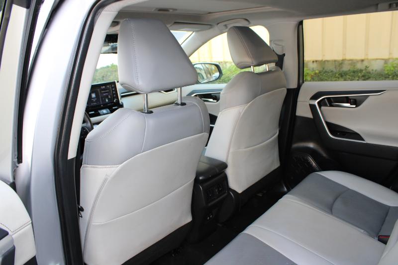 Toyota RAV4 Hybrid Limited AWD (Natl) 2020