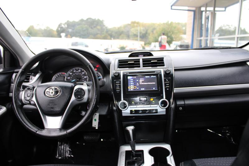 Toyota Camry 4dr Sdn I4 Auto SE Sport Limited Edition (Natl) 2012