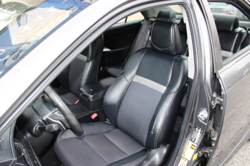 Toyota Camry 4dr Sdn I4 Auto SE Sport Limited Edition (Natl) 2012