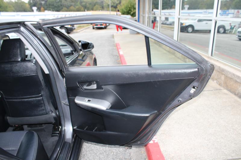 Toyota Camry 4dr Sdn I4 Auto SE Sport Limited Edition (Natl) 2012
