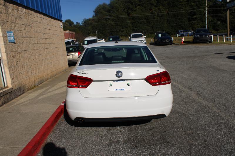 Volkswagen Passat 4dr Sdn 2.5L Auto SE 2013