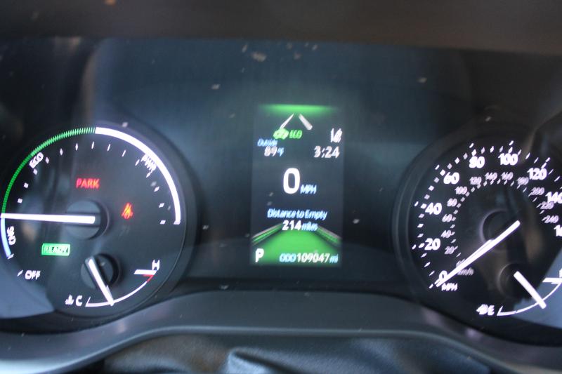 Toyota Sienna XLE FWD 8-Passenger (Natl) 2021