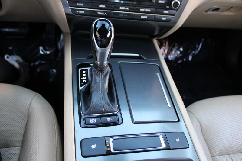 Genesis G80 3.8L RWD 2017