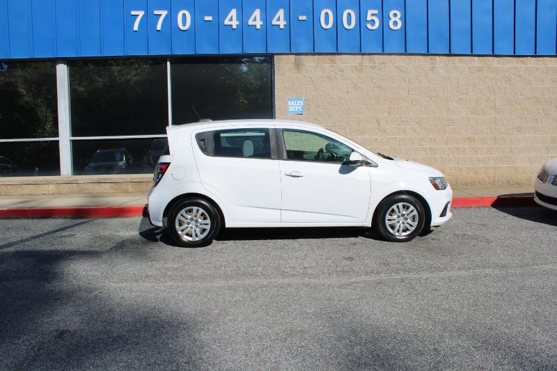 Chevrolet Sonic 5dr HB LT w/1FL 2020