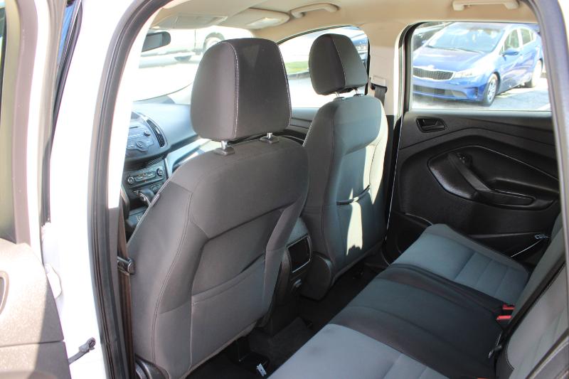 Ford Escape S FWD 2017