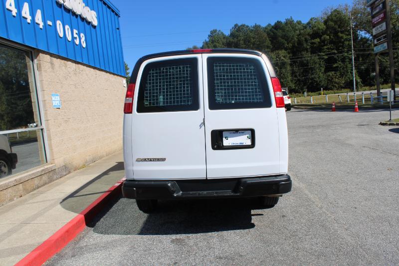 Chevrolet Express Cargo Van RWD 2500 135" 2019