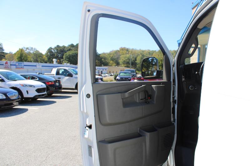 Chevrolet Express Cargo Van RWD 2500 135" 2019