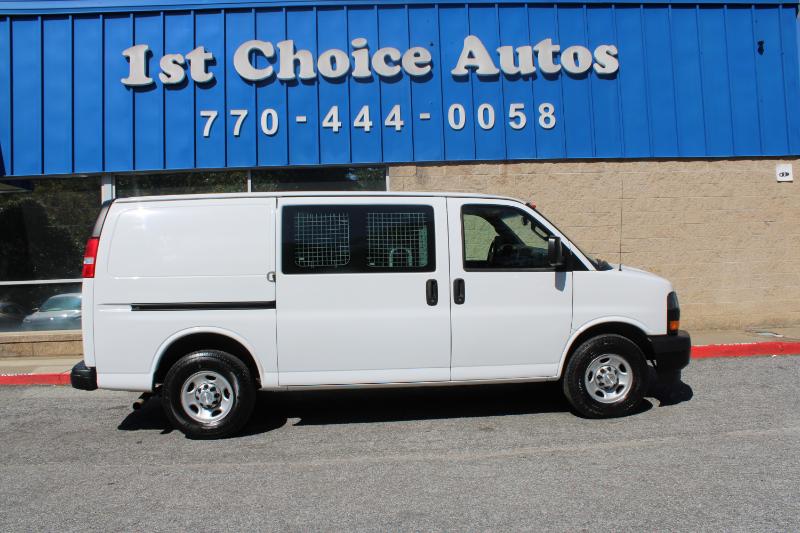 Chevrolet Express Cargo Van RWD 2500 135" 2019