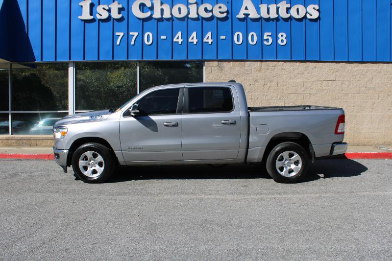 RAM 1500 Big Horn 4x2 Crew Cab 5'7" Box 2022