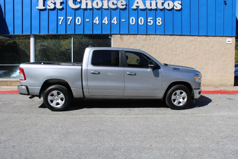 RAM 1500 Big Horn 4x2 Crew Cab 5'7" Box 2022