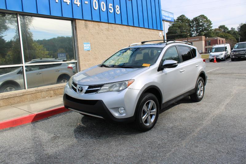 Toyota RAV4 FWD 4dr XLE (Natl) 2015