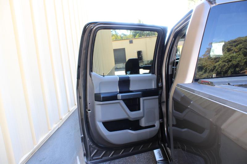 Ford Super Duty F-250 SRW King Ranch 4WD Crew Cab 8' Box 2018