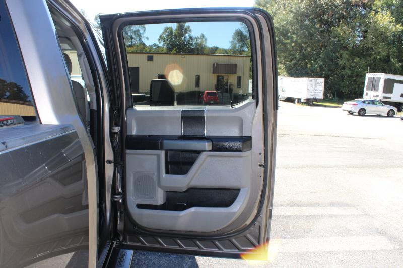 Ford Super Duty F-250 SRW King Ranch 4WD Crew Cab 8' Box 2018